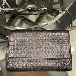 Tory Burch Black wallet crossbody
